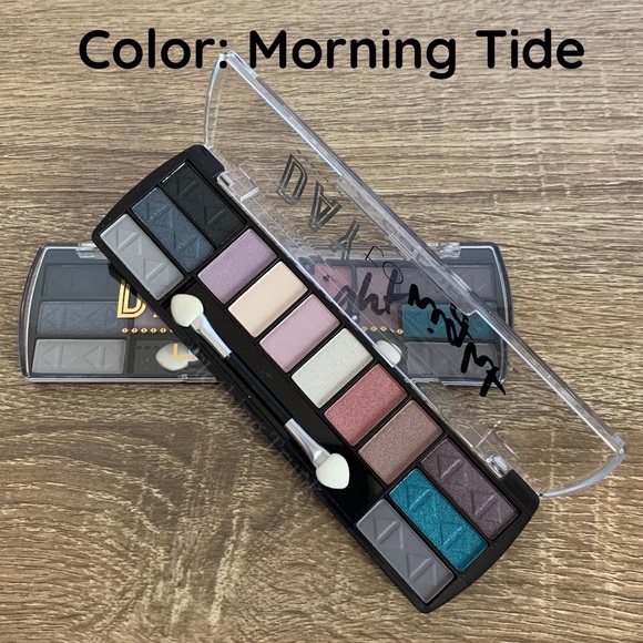 🔴 NWT L.A. Colors Day to Night Eyeshadow Palette – Morning Tide (12 Shades) - Picture 2 of 3